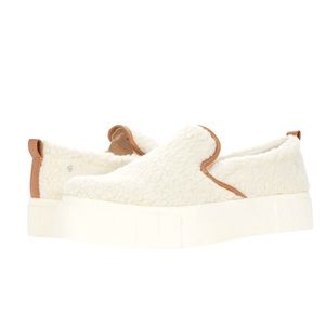 NEW! Steve Madden Cool Planet Sneakers Cosmos Natural Slip On Cream Size 9